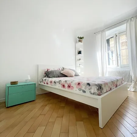 Ampio E Accogliente Bilocale - Fara 1, Porta Nuova Apartman Milánó